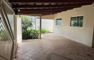 Casa 4 qts avenida graça aranha cidade satelite r$ 430 mil