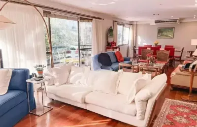 Imóvel para venda tem 228m² com 4 quartos sendo 2 suítes, em lagoa