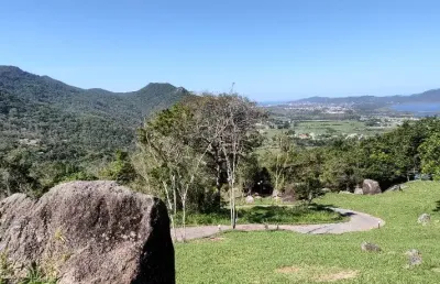 Um cenário inesquecível para viver ou investir em garopaba!