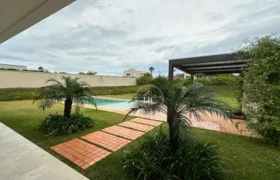Casa com 4 suítes para locação e venda no condomínio xapada em itu/sp