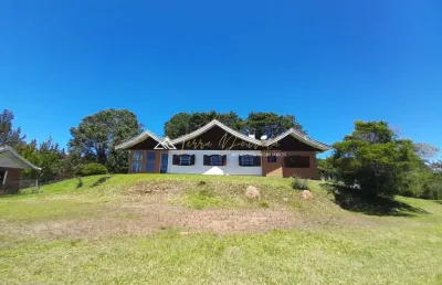 Casa com 4 quartos à venda na avenida gustavo biagioni, 1899, vila poran, campos do jordão por r$ 2.000.000
