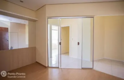 Aluga-se sala comercial - centro - porto alegre rs - 40m²