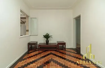 Apartamento com 2 quartos à venda na avenida praia de belas, 454, praia de belas, porto alegre por r$ 299.000