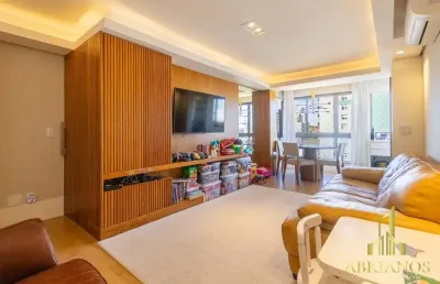 Apartamento com 2 quartos à venda na alameda eduardo guimarães, 73, três figueiras, porto alegre por r$ 980.000