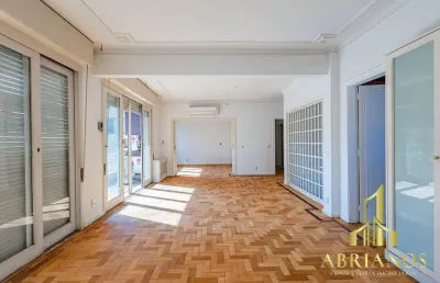 Apartamento com 2 quartos à venda na rua coronel frederico linck, 55, moinhos de vento, porto alegre por r$ 790.000