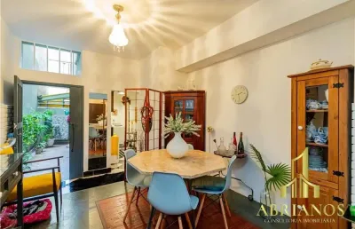 Apartamento com 2 quartos à venda na rua andré puente, 92, independência, porto alegre por r$ 680.000