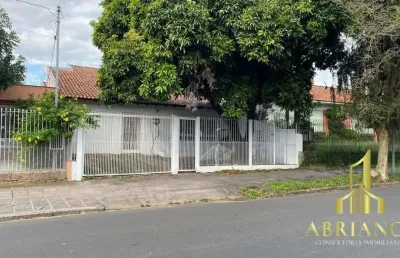 Casa com 2 quartos à venda na rua sargento nicolau dias de farias, 416, tristeza, porto alegre por r$ 1.060.000
