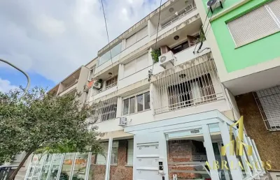 Apartamento com 2 quartos à venda na rua santo antônio, 591, floresta, porto alegre por r$ 310.000
