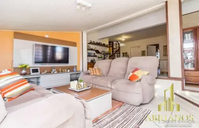 Casa com 4 quartos à venda na rua paulo derly strehl, 170, ipanema, porto alegre por r$ 1.390.000