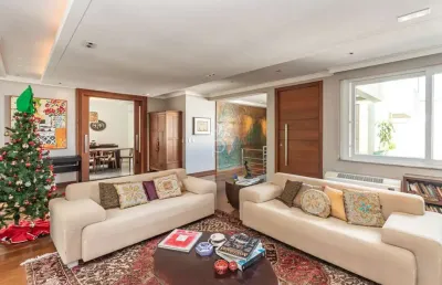 Casa com 3 quartos à venda na rua doutor possidônio cunha, 182, vila assunção, porto alegre por r$ 5.800.000