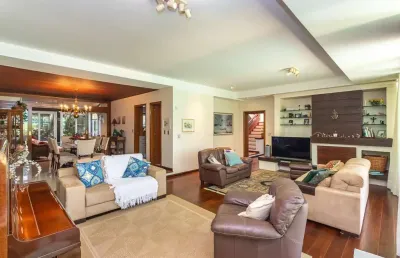 Casa com 3 quartos à venda na rua guato, 111, vila assunção, porto alegre por r$ 2.500.000