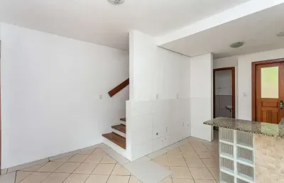 Casa em condomínio fechado com 1 quarto à venda na rua padre joão batista reus, 2475, camaquã, porto alegre por r$ 240.000
