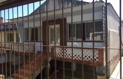 Casa com 3 quartos à venda na rua padre joão batista reus, 732, vila conceição, porto alegre por r$ 510.000