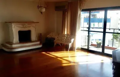 Imóvel espaçoso de 220m² com 4 dormitórios e 3 vagas - vila mariana