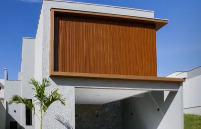 Casa moderna com 3 suítes e piscina no condomínio reserva do vale