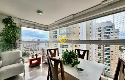 3 quartos sendo 2 suítes,4 wcs,2 vagas demarcadas,andar alto,porto cidade