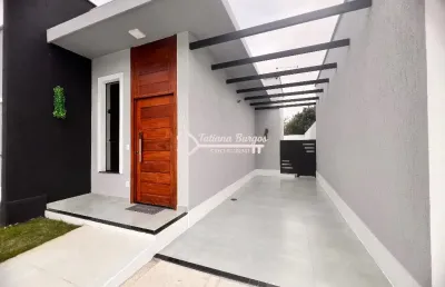 Casa linear à venda, semimobiliada com design moderno e integrado na pontinha, a poucos metros da orla oscar niemeyer de araruama!