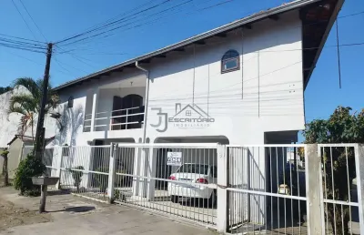 Casa com 3 quartos à venda no Bom Retiro, Matinhos 