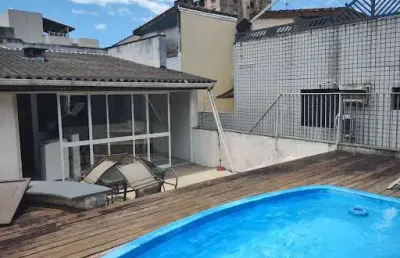 Oportunidade de investimento! cobertura com piscina. enseada guarujá sp