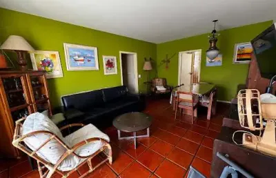 Apartamento com 4 dormitórios para alugar, 111 m² - praia das pitangueiras - guarujá/sp