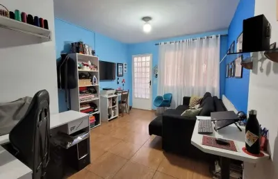 Casa com 2 quartos à venda no Jardim São Miguel, Ferraz de Vasconcelos 