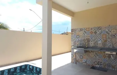 Casa á venda com 3 dormitórios, sendo 1 suíte,  2 vagas,  em estância balneária tupy por r$ 449.000.  imóvel residencial em itanhaém/sp.