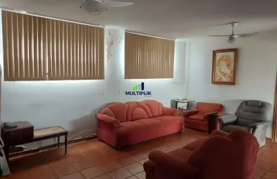 Casa com 4 quartos à venda na Rua Gonçalves Dias, Tabajaras, Uberlândia
