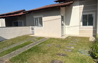 Casa geminada em condomínio fechado no bairro itinga – araquari