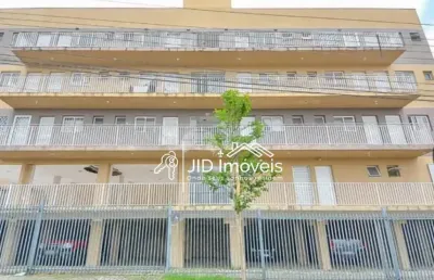 Seu novo lar: apartamento compacto, bem iluminado e super bem localizado