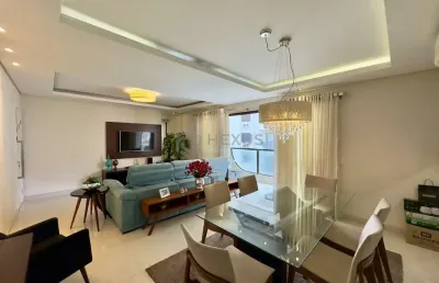 Apartamento à venda na praia das pitangueiras, duas quadras do mar, 3 quartos, 2 vagas, guaruja sp