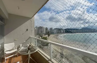 Apartamento beira mar com varanda e vista mar na praia das astúrias - 3 quartos (1 suíte), 1 depend