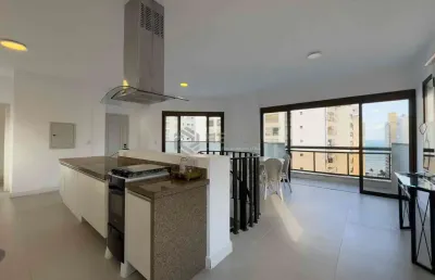 Cobertura duplex com piscina, churrasqueira e vista mar na praia das pitangueiras - 4 quartos (2 su