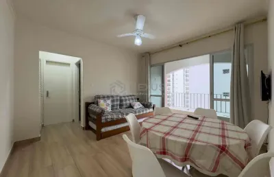 Apartamento com varanda e vista livre a duas quadras da praia das pitangueiras, guarujá-sp - 1 quar