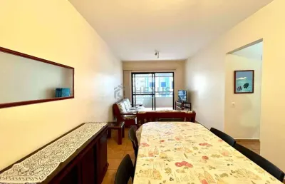 Apartamento com varanda e lazer na quadra mar da praia das pitangueiras, guarujá-sp - 3 quartos (1