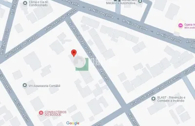 Terreno próximo à ópera de arame ideal para sobrados.