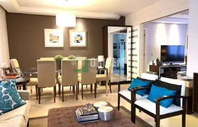 Apartamento com 3 quartos à venda na R. Dr. Alexandre Gutierrez, 492, Água Verde, Curitiba
