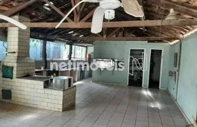Casa com 5 quartos à venda na Rua Cônego Domingos Martins, Centro, Betim