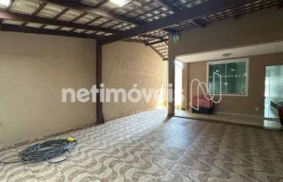 Casa com 3 quartos à venda na Rua Lisboa, Duque de Caxias, Betim