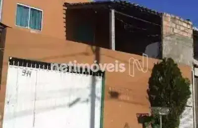 Casa com 2 quartos à venda na Avenida Das Palmeiras - De 600 A 998 - Lado, Jardim das Alterosas 1ª Seção, Betim