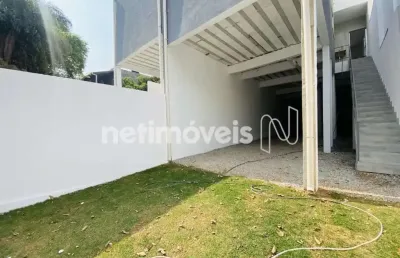 Casa com 2 quartos à venda na Rua das Quaresmeiras, Vila Verde, Betim