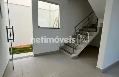 Casa com 3 quartos à venda na Vila Cristina, Betim 