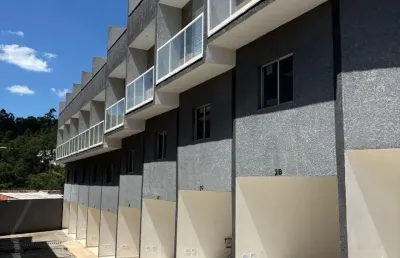 Sobrado triplex c/ 120m² 2/3 dorm. por r$ 318k c/ escritura grátis