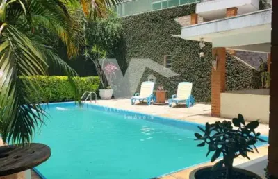 Casa à venda na vila esperança, 3 quartos (1 suíte), piscina, churrasqueira, 5 vagas a 50m do metrô guilhermina-esperança.
