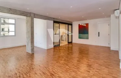Apartamento à venda em cerqueira césar, com 4 quartos, 3 suítes e 2 vagas de garagem. imóvel espaçoso com 3 salas.