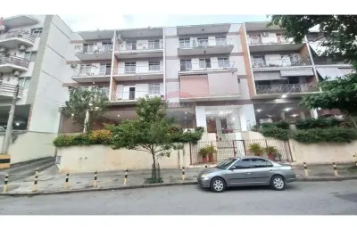 Vendo apartamento de 2 quartos com dependência completa no jardim carioca .