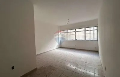 Sala comercial para alugar no Jardim Guanabara, Rio de Janeiro 
