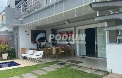 Recreio dos bandeirantes | casa triplex 4 quartos, sendo 4 suites