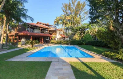 Casa em condomínio fechado com 6 quartos à venda na Avenida Prefeito Dulcídio Cardoso, Barra da Tijuca, Rio de Janeiro