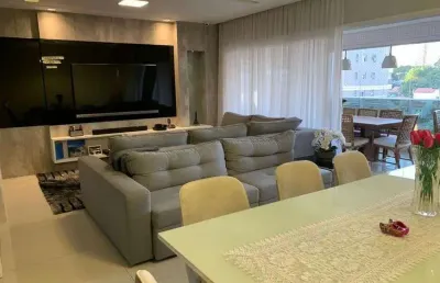 Apartamento para venda possui 180 metros quadrados com 3 quartos