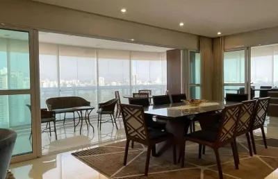 Apartamento para aluguel e venda possui 180 metros quadrados com 3 quartos